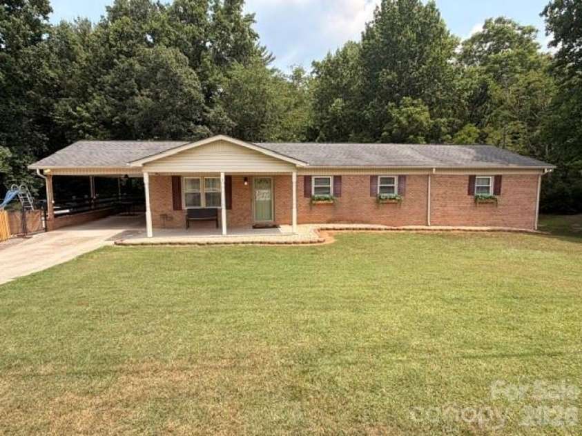 1702 Cajah Mountain Road, Hudson, NC 28638.  MLS# CAR4392643, YatesRealty ID 33505. 