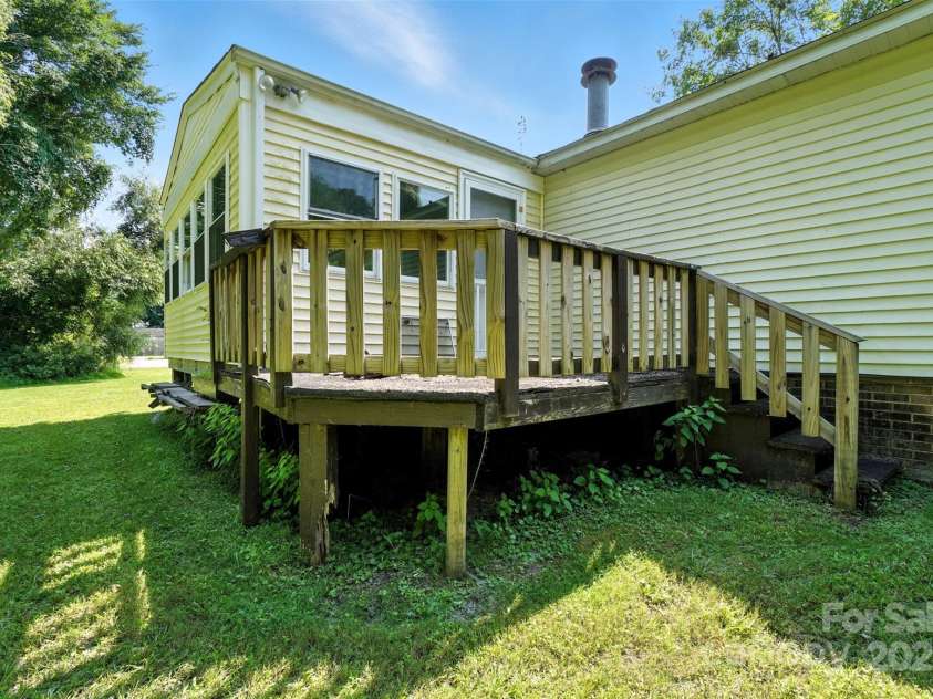 3165 Caratoke Highway, Currituck, NC 27929.  MLS# CAR4266858, YatesRealty ID 33505. 