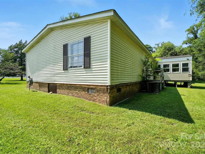 3165 Caratoke Highway, Currituck, NC 27929.  MLS# CAR4266858, YatesRealty ID 33505. 