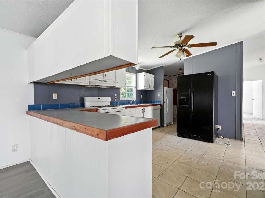 3165 Caratoke Highway, Currituck, NC 27929.  MLS# CAR4266858, YatesRealty ID 33505. 