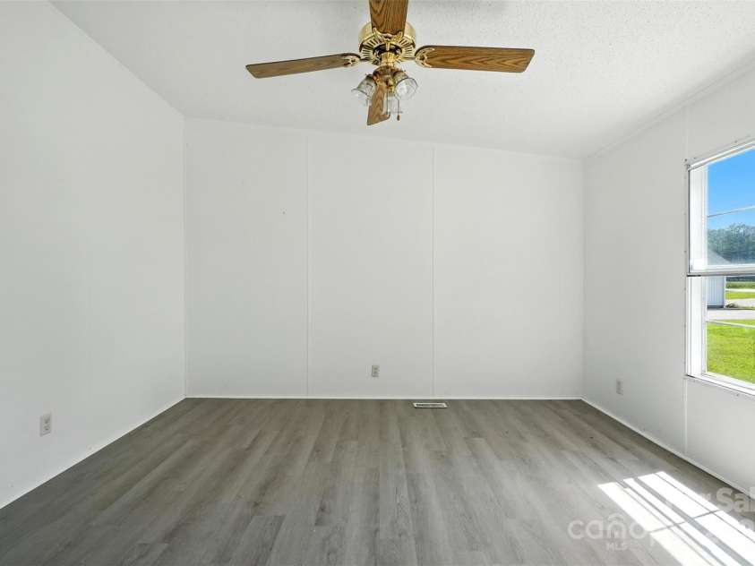 3165 Caratoke Highway, Currituck, NC 27929.  MLS# CAR4266858, YatesRealty ID 33505. 