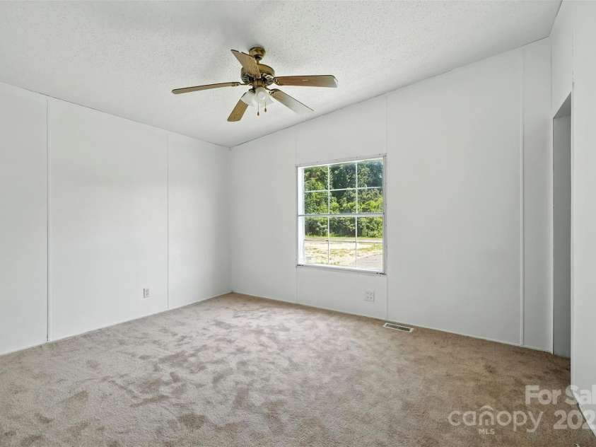 3165 Caratoke Highway, Currituck, NC 27929.  MLS# CAR4266858, YatesRealty ID 33505. 