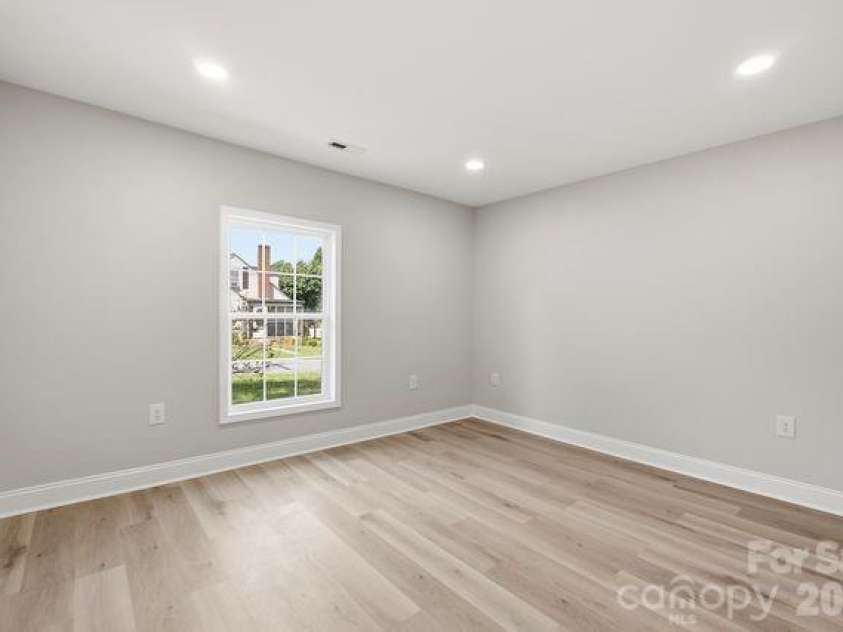 508 Plymouth Street, Kannapolis, NC 28083.  MLS# CAR4397068, YatesRealty ID 33506. 3rd Bedroom