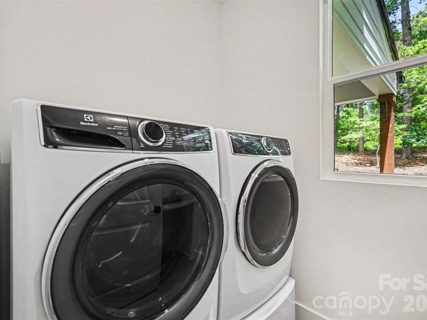 8208 New Town Road, Waxhaw, NC 28173.  MLS# CAR4382705, YatesRealty ID 33507. Laundry downstairs