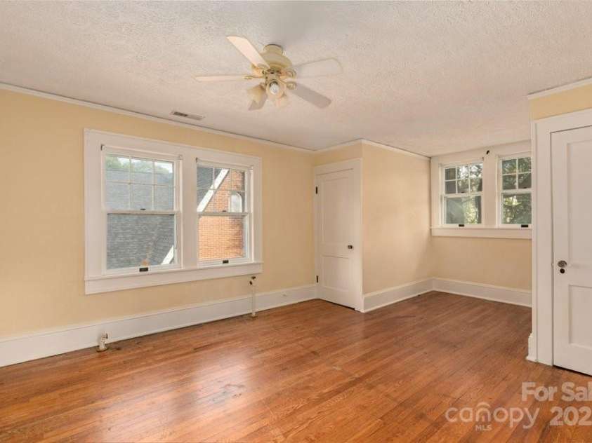 584 Rutherford Road, Marion, NC 28752.  MLS# CAR4267972, YatesRealty ID 3351. 
