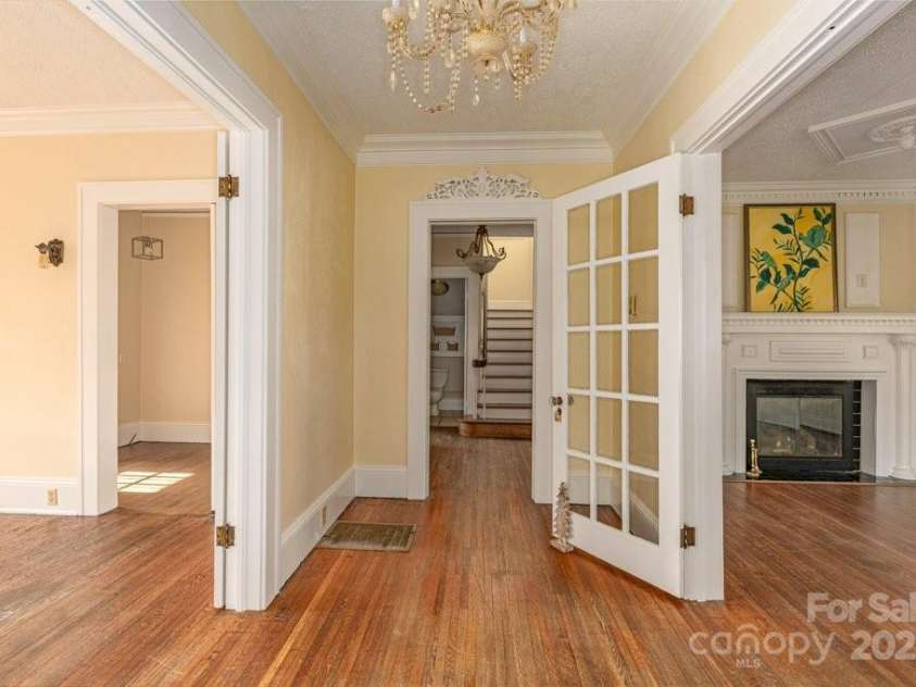 584 Rutherford Road, Marion, NC 28752.  MLS# CAR4267972, YatesRealty ID 3351. 