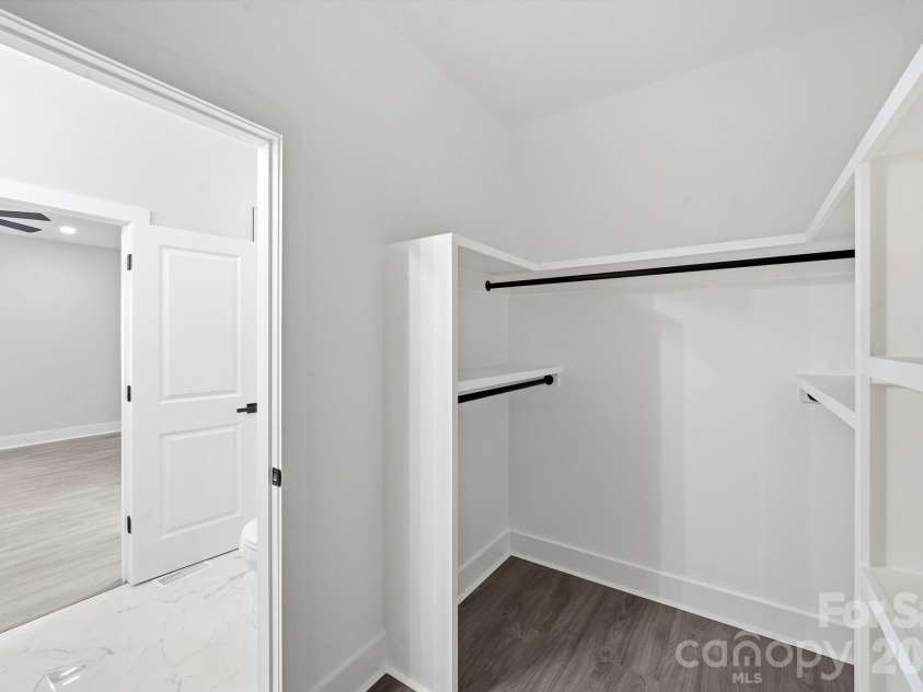 272 Hilltop Avenue, Concord, NC 28025.  MLS# CAR4397418, YatesRealty ID 33510. 
