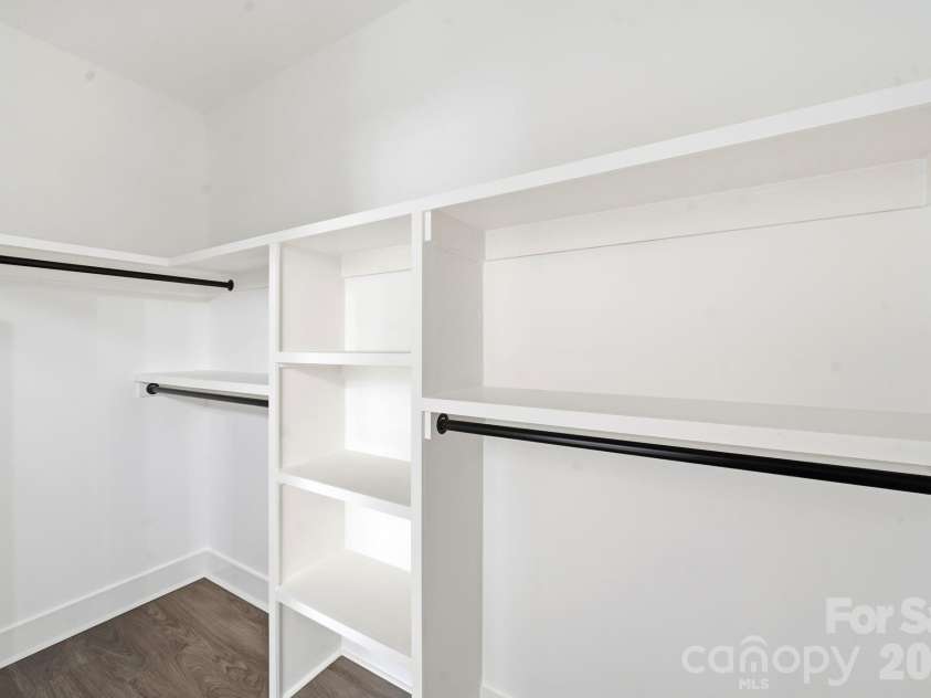 272 Hilltop Avenue, Concord, NC 28025.  MLS# CAR4397418, YatesRealty ID 33510. 