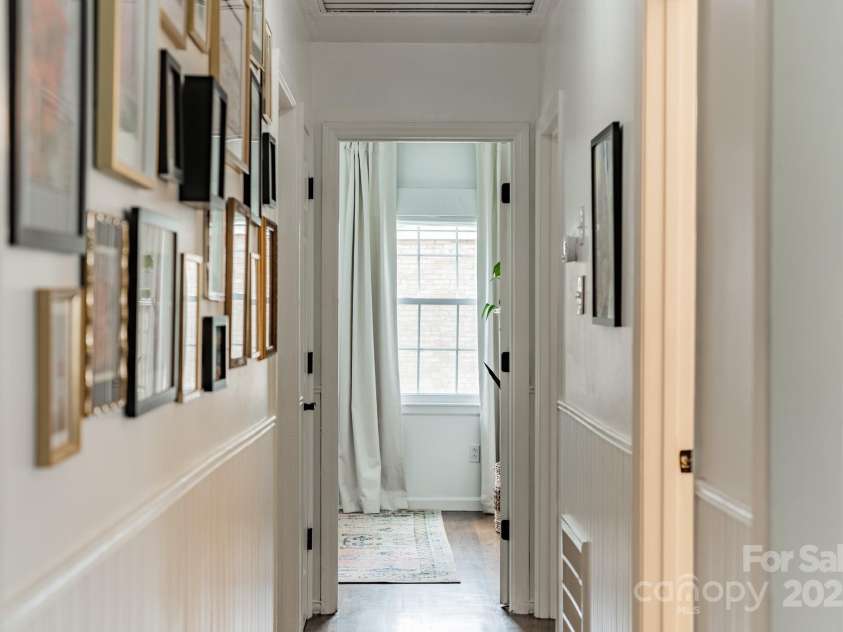 4123 Tamerlane Drive, Charlotte, NC 28205.  MLS# CAR4289554, YatesRealty ID 33510. 