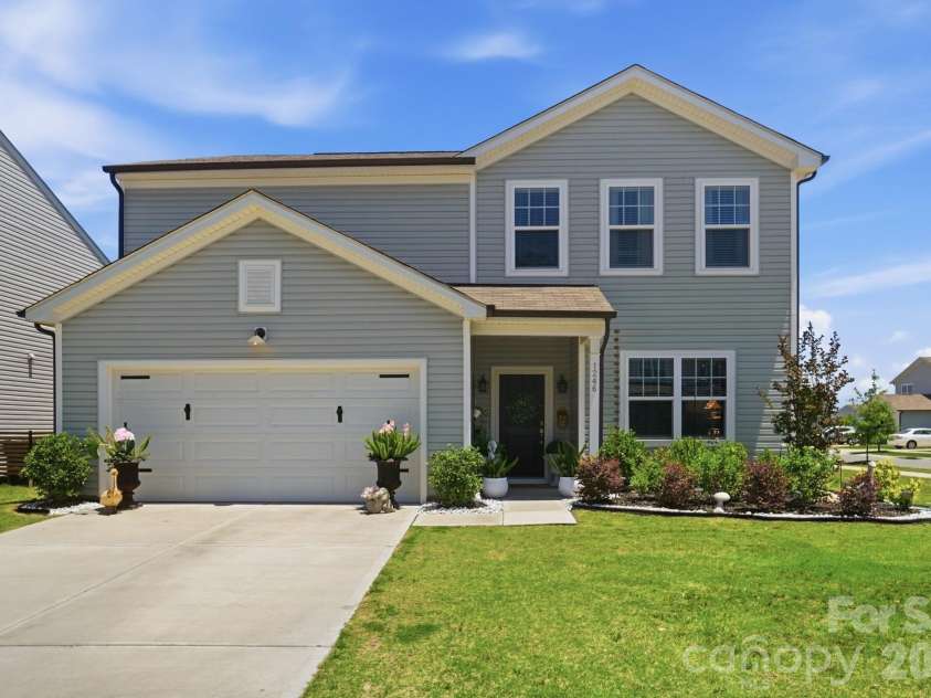 1246 Nesters Store Place, Concord, NC 28027.  MLS# CAR4391875, YatesRealty ID 33512. 