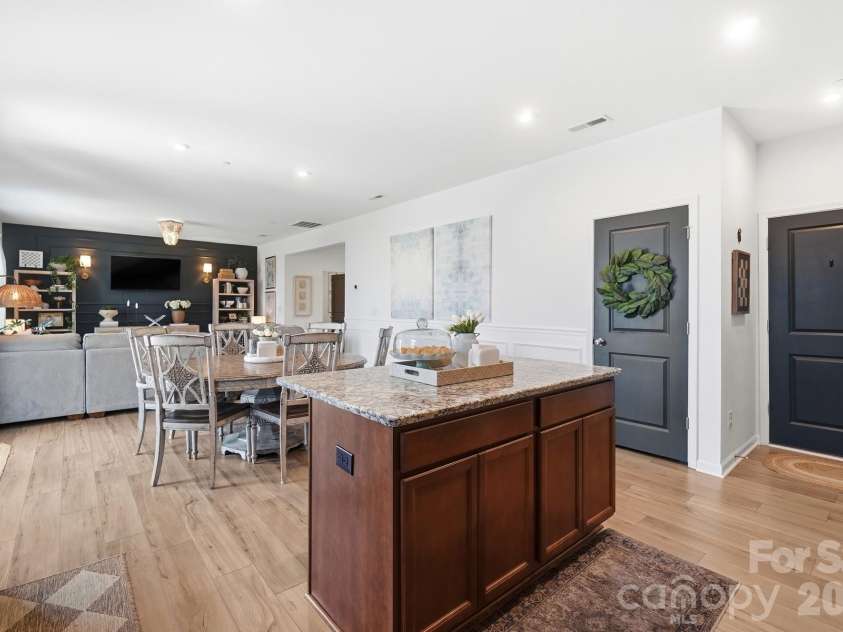 1246 Nesters Store Place, Concord, NC 28027.  MLS# CAR4391875, YatesRealty ID 33512. 