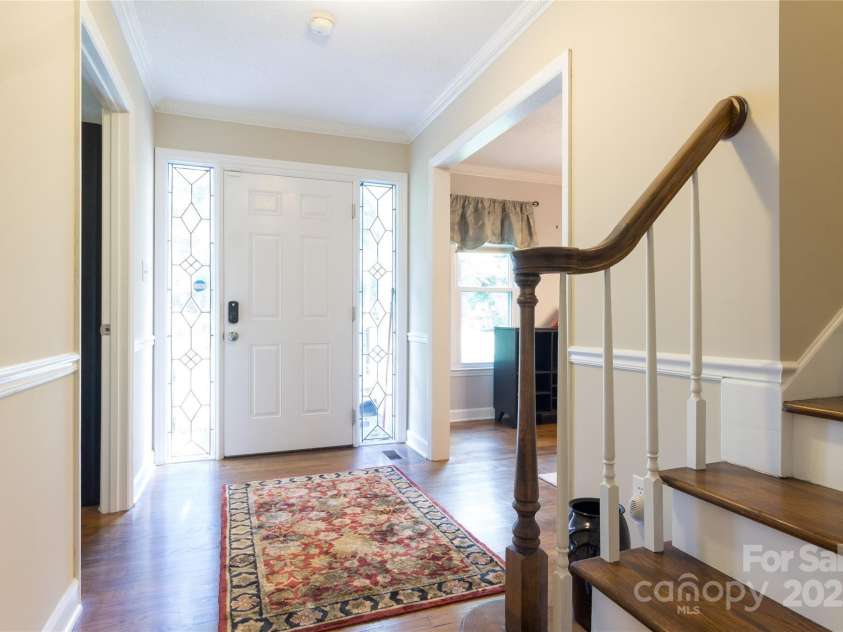 123 Gold Run Court, Kings Mountain, NC 28086.  MLS# CAR4271482, YatesRealty ID 33513. 