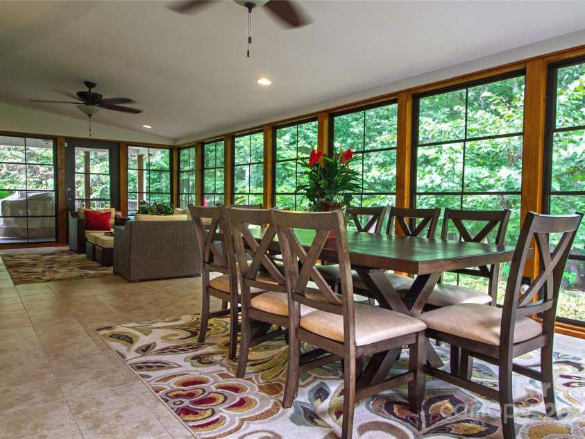 123 Gold Run Court, Kings Mountain, NC 28086.  MLS# CAR4271482, YatesRealty ID 33513. 