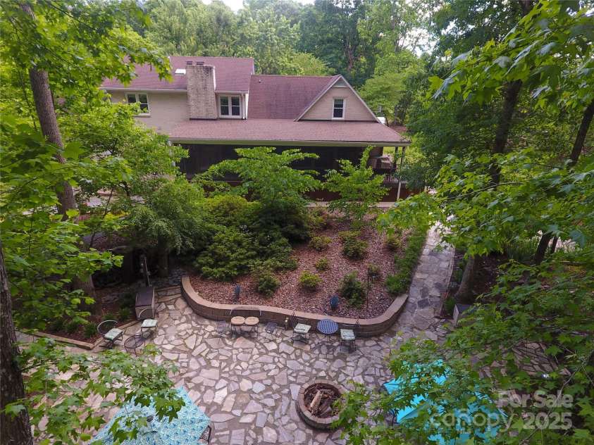 123 Gold Run Court, Kings Mountain, NC 28086.  MLS# CAR4271482, YatesRealty ID 33513. 