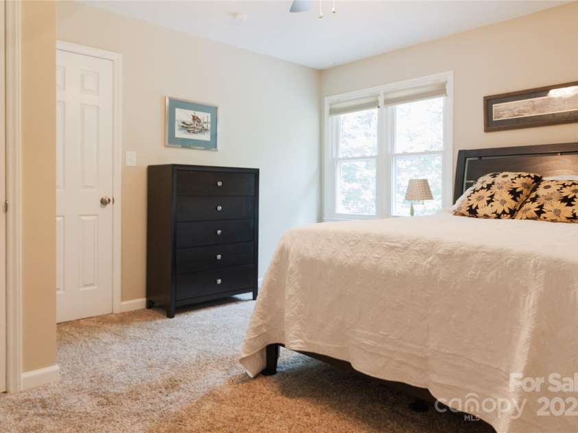 123 Gold Run Court, Kings Mountain, NC 28086.  MLS# CAR4271482, YatesRealty ID 33513. Upstairs guest room