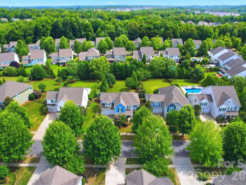 1855 Shadow Lawn Court, Fort Mill, SC 29715.  MLS# CAR4395925, YatesRealty ID 33513. 