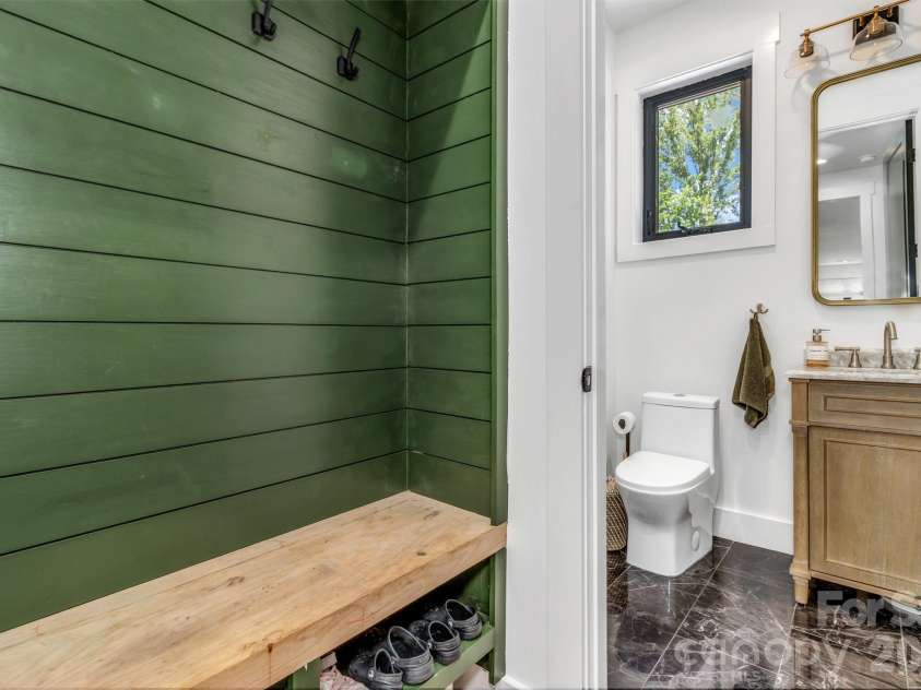 108 Poplar Green Way, Asheville, NC 28806.  MLS# CAR4380151, YatesRealty ID 33515. 
