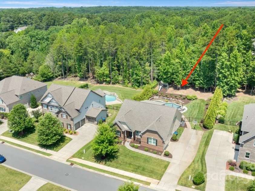 1906 Pensco Pond Court, Waxhaw, NC 28173.  MLS# CAR4266619, YatesRealty ID 33515. 