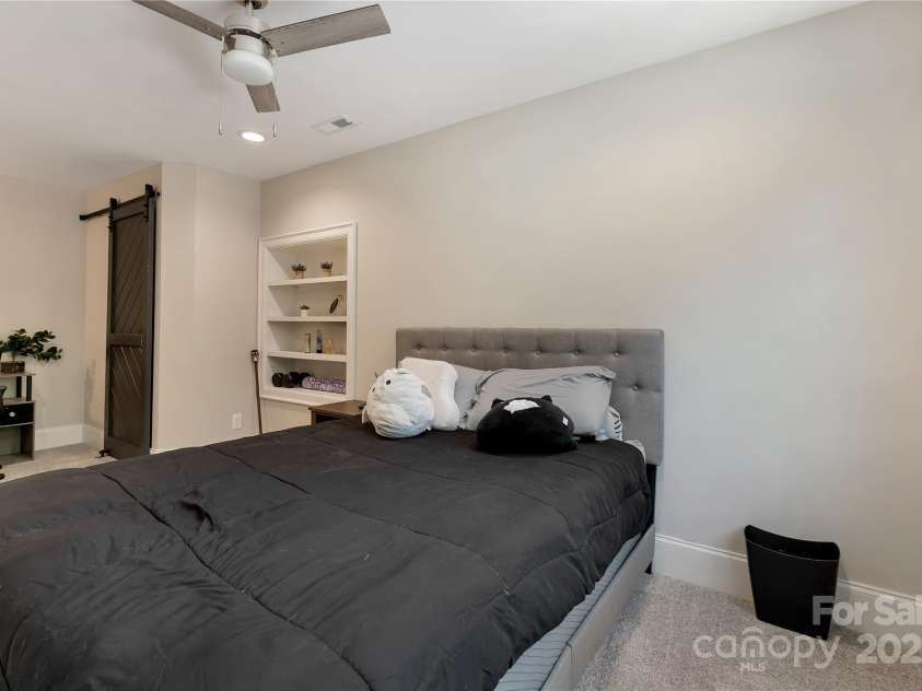 1906 Pensco Pond Court, Waxhaw, NC 28173.  MLS# CAR4266619, YatesRealty ID 33515. Bedroom 4 Upstairs