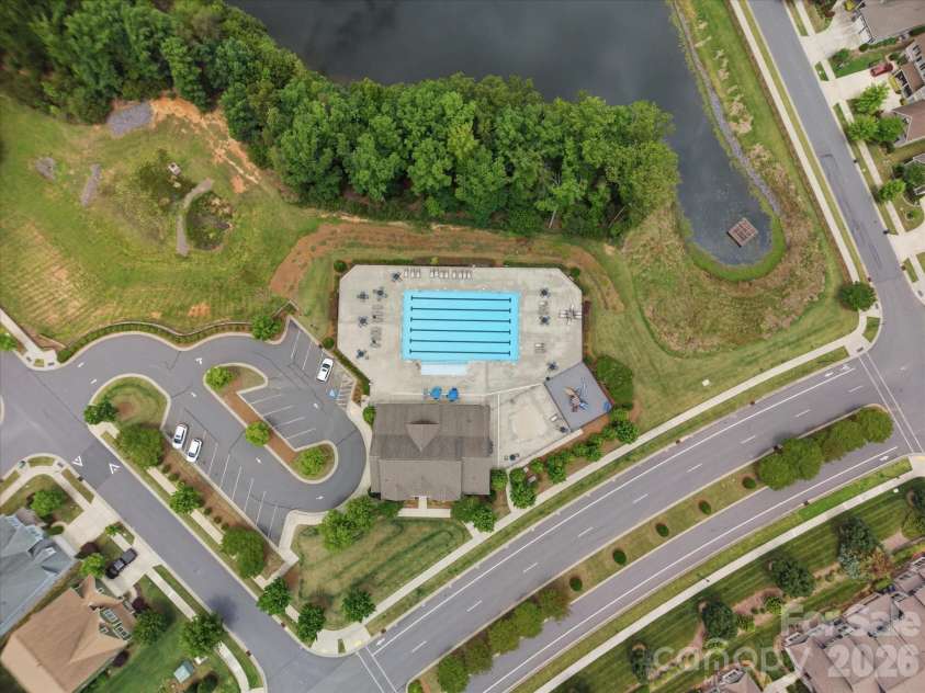 108 Helton Lane, Fort Mill, SC 29708.  MLS# CAR4389292, YatesRealty ID 33516. Community Pool