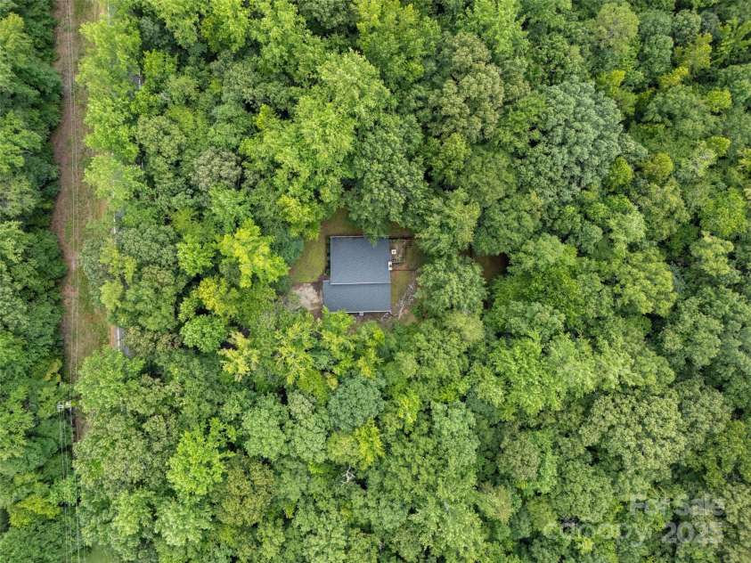 179 Paraham Road, Clover, SC 29710.  MLS# CAR4288814, YatesRealty ID 33516. 