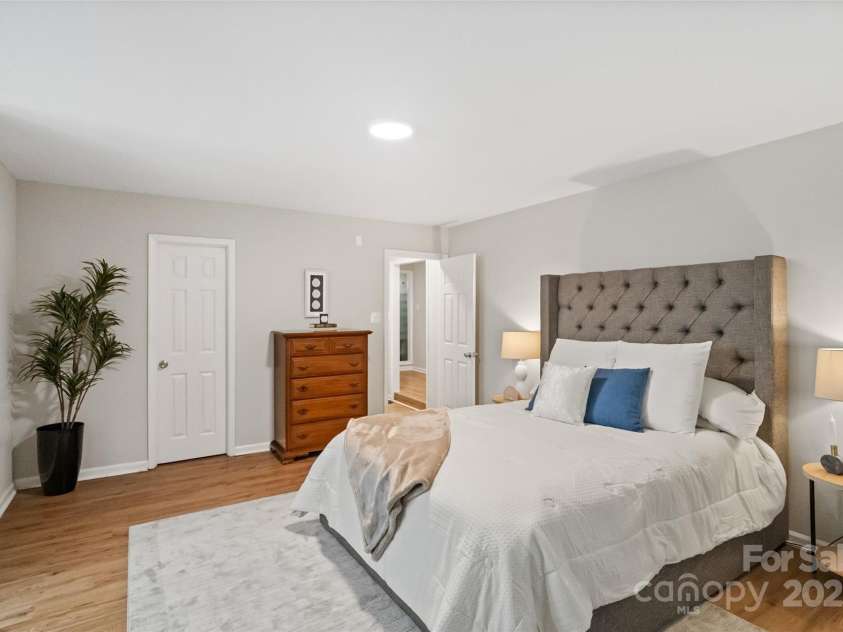 179 Paraham Road, Clover, SC 29710.  MLS# CAR4288814, YatesRealty ID 33516. Primary Bedroom