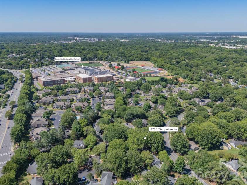2705 Tiergarten Lane, Charlotte, NC 28210.  MLS# CAR4389849, YatesRealty ID 33517. 