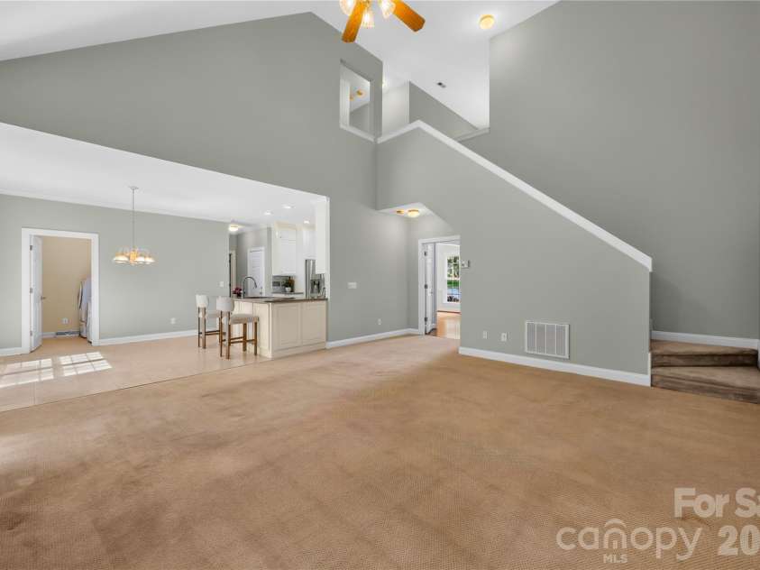 121 Morrows Ridge Lane, Mooresville, NC 28117.  MLS# CAR4381305, YatesRealty ID 33518. 