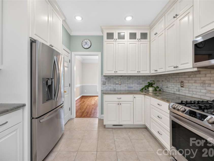 121 Morrows Ridge Lane, Mooresville, NC 28117.  MLS# CAR4381305, YatesRealty ID 33518. 