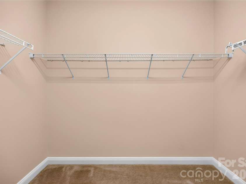 121 Morrows Ridge Lane, Mooresville, NC 28117.  MLS# CAR4381305, YatesRealty ID 33518. 