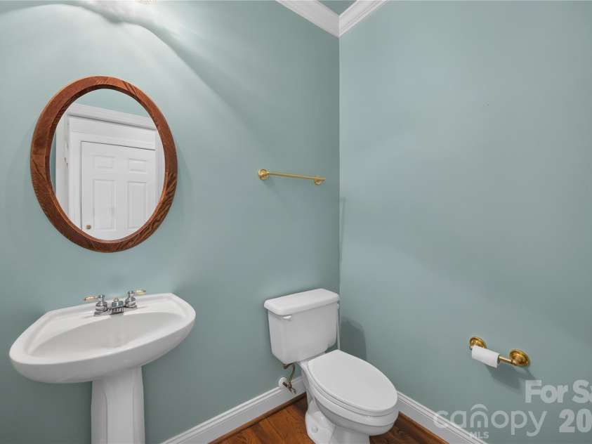 121 Morrows Ridge Lane, Mooresville, NC 28117.  MLS# CAR4381305, YatesRealty ID 33518. 