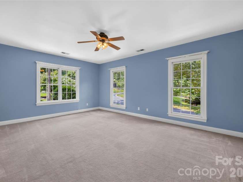 121 Morrows Ridge Lane, Mooresville, NC 28117.  MLS# CAR4381305, YatesRealty ID 33518. 