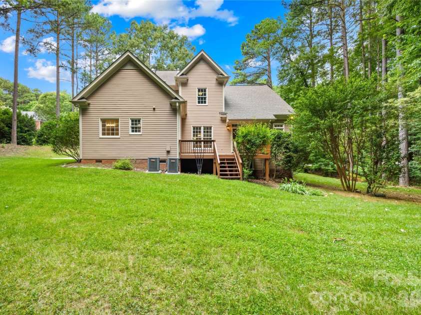 121 Morrows Ridge Lane, Mooresville, NC 28117.  MLS# CAR4381305, YatesRealty ID 33518. 