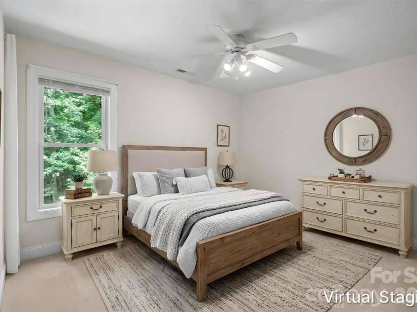 36 Poplar Creek Drive, Asheville, NC 28805.  MLS# CAR4394162, YatesRealty ID 33519. 