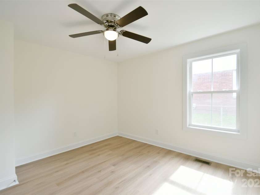 78 Sumner Avenue, Concord, NC 28027.  MLS# CAR4292324, YatesRealty ID 33519. Bedroom 3