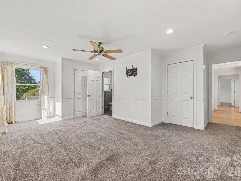 407 Beaver Street, Landis, NC 28088.  MLS# CAR4395164, YatesRealty ID 33520. 