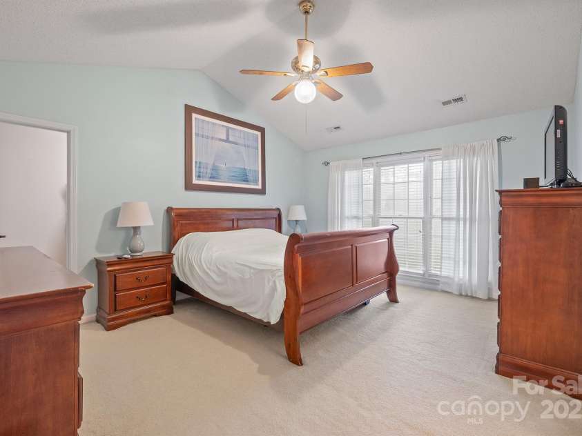 8906 Deerland Court, Huntersville, NC 28078.  MLS# CAR4289454, YatesRealty ID 33520. 