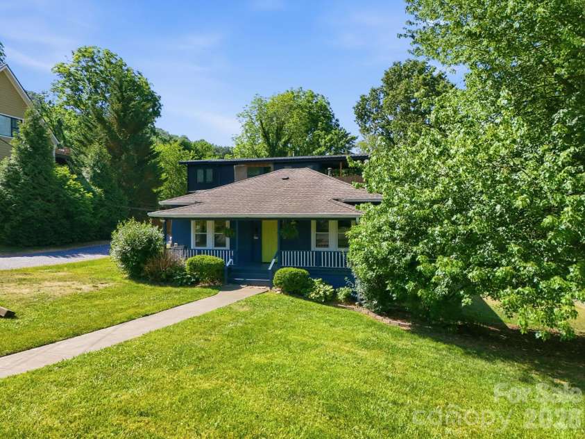 21 Clemmons Street, Asheville, NC 28801.  MLS# CAR4394613, YatesRealty ID 33521. It