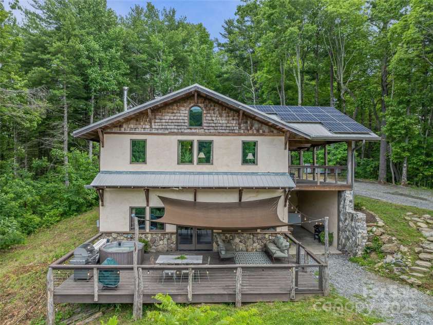 3151 Lumptown Road, Marshall, NC 28753.  MLS# CAR4270726, YatesRealty ID 33521. 