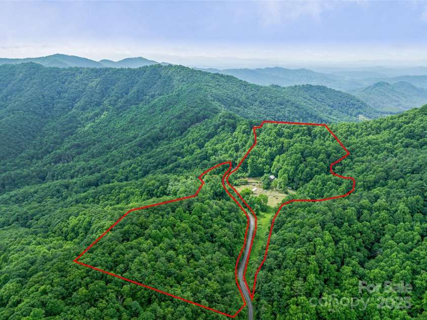 3151 Lumptown Road, Marshall, NC 28753.  MLS# CAR4270726, YatesRealty ID 33521. 