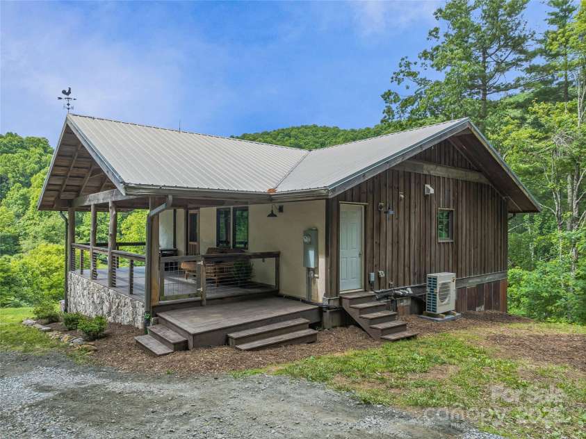 3151 Lumptown Road, Marshall, NC 28753.  MLS# CAR4270726, YatesRealty ID 33521. 