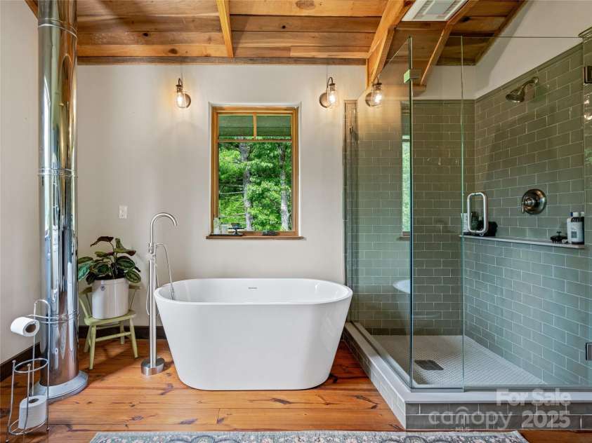 3151 Lumptown Road, Marshall, NC 28753.  MLS# CAR4270726, YatesRealty ID 33521. 