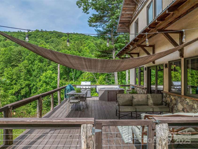 3151 Lumptown Road, Marshall, NC 28753.  MLS# CAR4270726, YatesRealty ID 33521. 