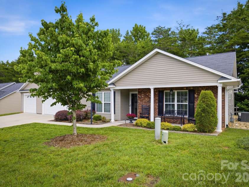 122 Lady Slipper Lane, Valdese, NC 28690.  MLS# CAR4341209, YatesRealty ID 33523. 