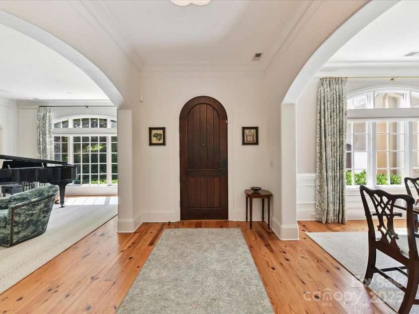 4132 Cornwallis Camp Drive, Charlotte, NC 28226.  MLS# CAR4283462, YatesRealty ID 33523. 