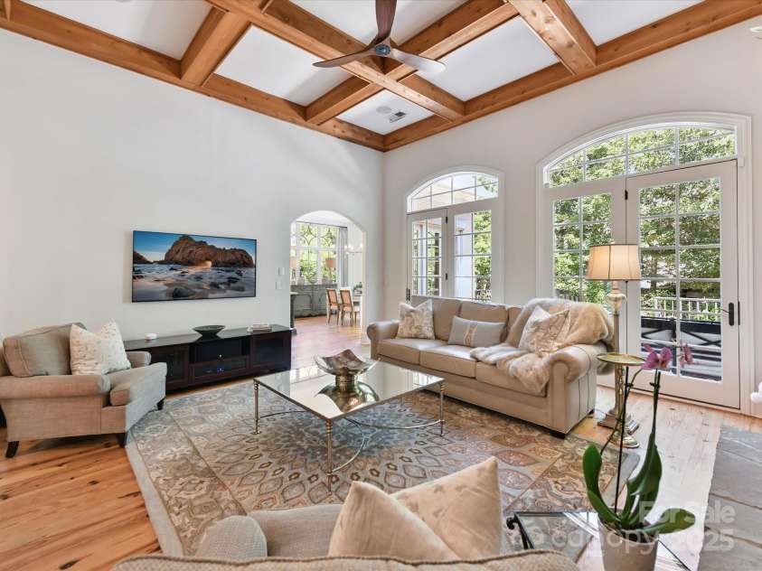 4132 Cornwallis Camp Drive, Charlotte, NC 28226.  MLS# CAR4283462, YatesRealty ID 33523. 