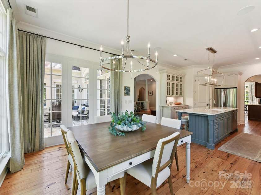 4132 Cornwallis Camp Drive, Charlotte, NC 28226.  MLS# CAR4283462, YatesRealty ID 33523. 