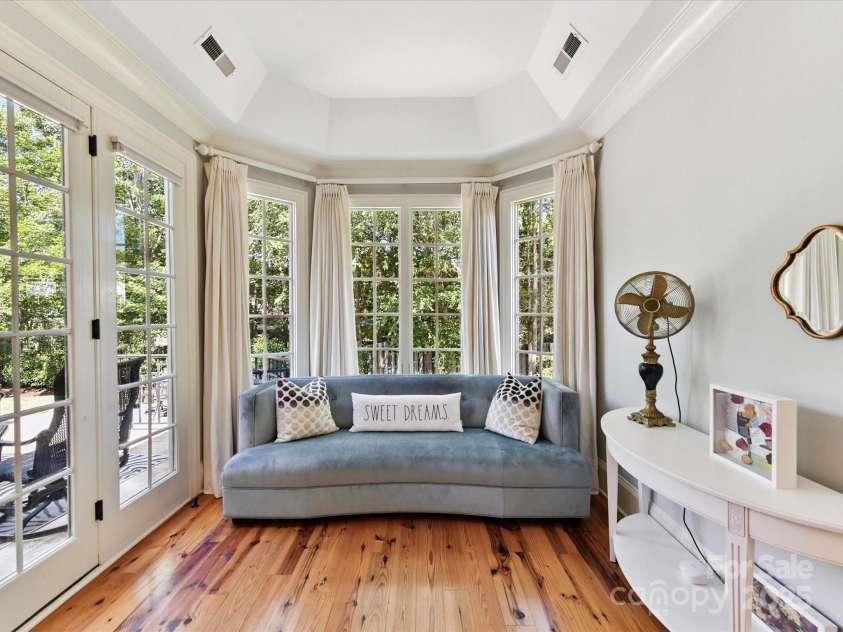 4132 Cornwallis Camp Drive, Charlotte, NC 28226.  MLS# CAR4283462, YatesRealty ID 33523. 