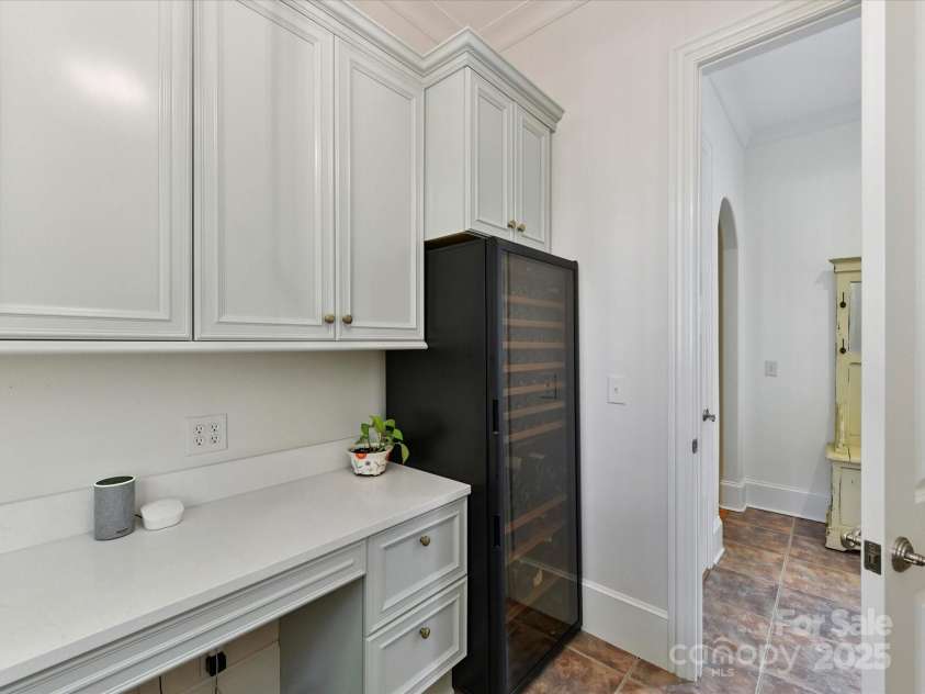 4132 Cornwallis Camp Drive, Charlotte, NC 28226.  MLS# CAR4283462, YatesRealty ID 33523. 