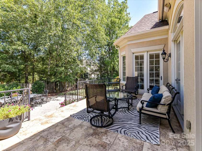 4132 Cornwallis Camp Drive, Charlotte, NC 28226.  MLS# CAR4283462, YatesRealty ID 33523. 